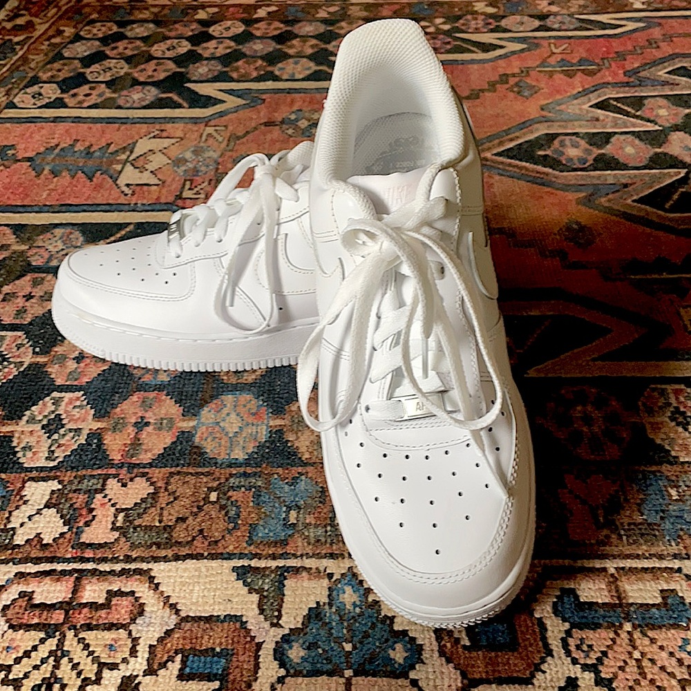 White Nike Air Force size 8 worn once!